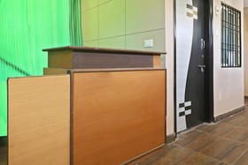 S R Comforts by OYO Rooms