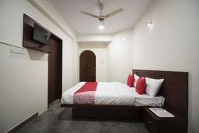 Sri Durga Residency By OYO Rooms