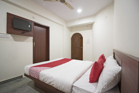 Sri Durga Residency By OYO Rooms