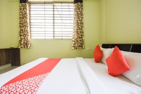 Srigandha Party Hall by OYO Rooms