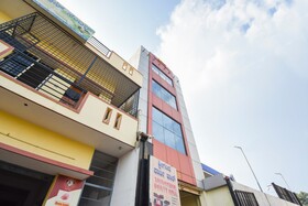 Srigandha Party Hall by OYO Rooms