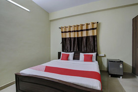 Sri Sai Comforts By OYO Rooms