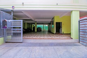 Sri Sai Suites by FabHotels