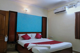 Star Deluxe Lodge