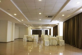 Starlit Suites - Bengaluru