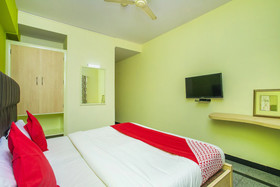 Suraksha Residency by OYO Rooms