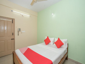 New SV Suites by OYO Rooms