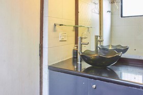 The Bouvice Hotel