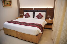 The Ontime Hotel