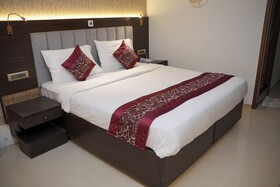 The Ontime Hotel