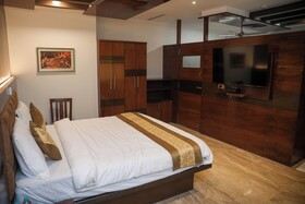The Ontime Hotel