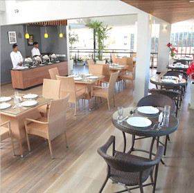 The Pommels Business Hotel