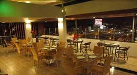 The Pommels Business Hotel