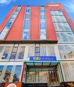 The Royal Suites by Fabhotel