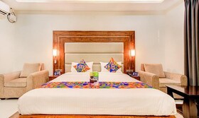 The Royal Suites by Fabhotel