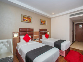 The Sahar Pavilion by OYO Rooms