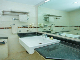 The Sahar Pavilion by OYO Rooms