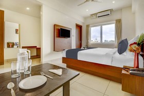 Townhouse Oak Hotel Prime