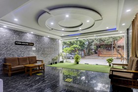 Townhouse OAK SRK White Inn