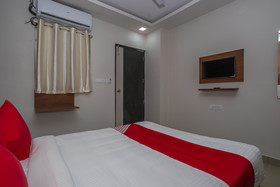 Varcity Phi Pavilion By OYO Rooms