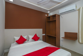 Varcity Phi Pavilion By OYO Rooms