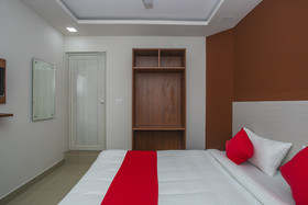 Varcity Phi Pavilion By OYO Rooms