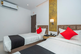 Vihaari 24 Business Hotel