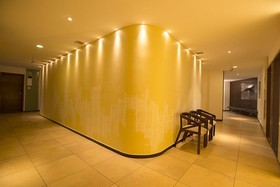Vinaya Royal Inn