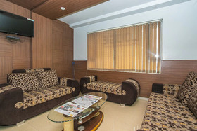 White Fort Lodge by OYO Rooms