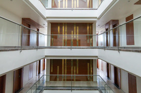 Zion - A Luxurious Hotel