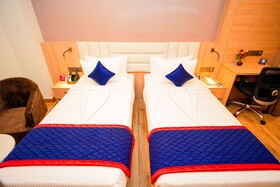 Zip by Spree Hotels Phoenix