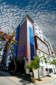 Zip By Spree Hotels Purple Orchid