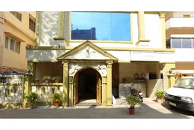 Treebo Trip Cynosure Suites