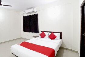 Mmr Castle by OYO Rooms