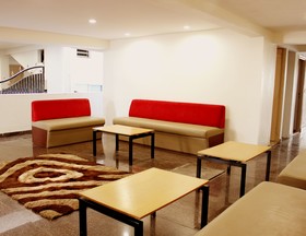Jagadish Hotel - Begur Hotel