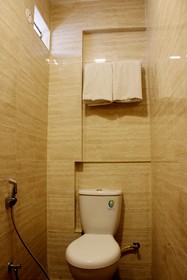 Jagadish Hotel - Begur Hotel