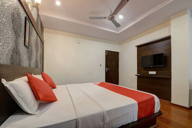 Hotel Samanvi International by OYO Rooms