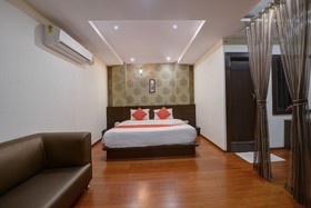 Hotel Samanvi International by OYO Rooms