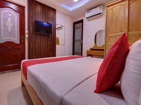 Dv Residency By OYO Rooms