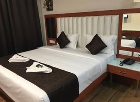 Hotel Bidar Gateway
