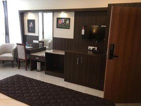 Hotel Bidar Gateway