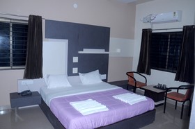 Hotel Pleasant Stay