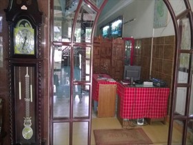 Hilltown Hotel