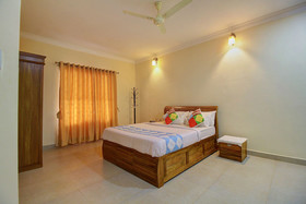Home Luxury 3BHK By OYO Rooms