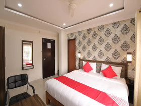 Rich Fort By OYO Rooms