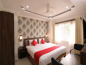 Rich Fort By OYO Rooms