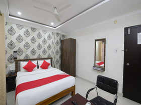 Rich Fort By OYO Rooms