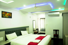 Sree Durga Hotel Hill View