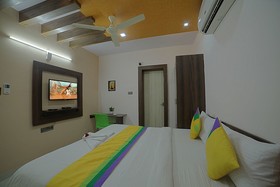 Sai Arra Bengaluru Airport Hotel