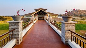 Shathayu Ayurveda Yoga Retreat